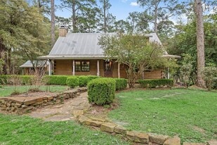 23207 Decker Prairie-Rosehill Rd in Magnolia, TX - Building Photo