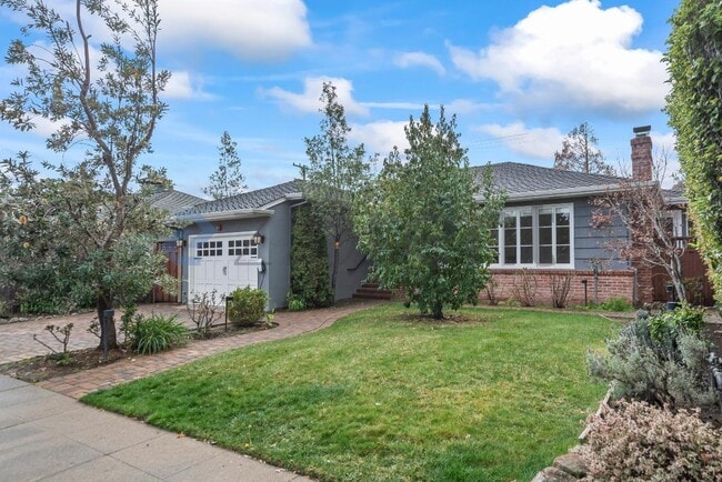 616 Maple St in San Mateo, CA - Building Photo - Building Photo