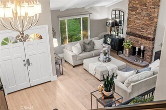 20720 Manzanita Ave in Yorba Linda, CA - Foto de edificio - Building Photo