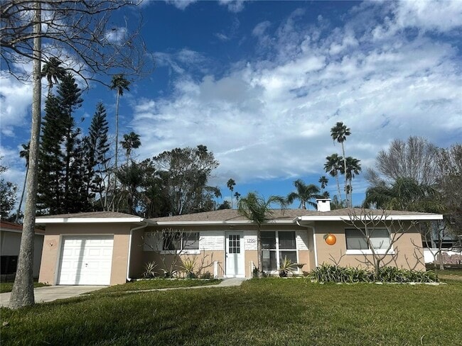property at 1790 Santa Barbara Dr