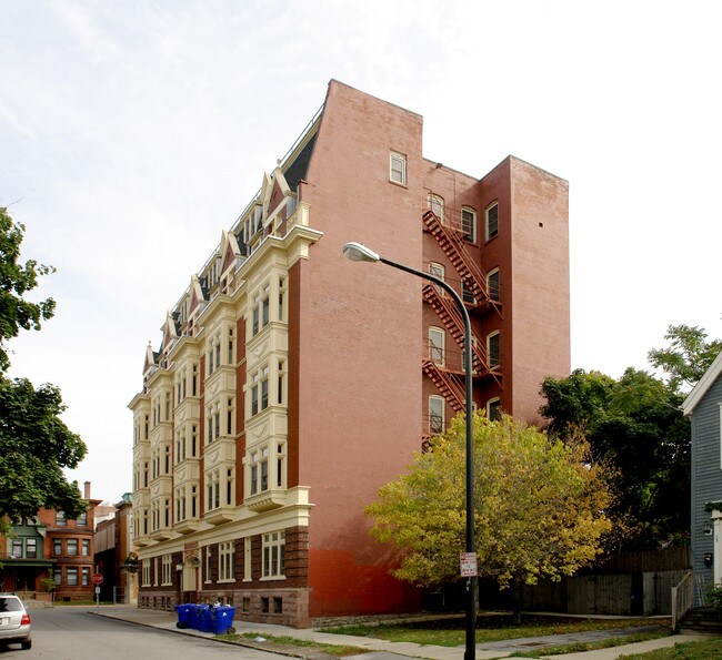 The Buckingham in Buffalo, NY - Building Photo - Building Photo