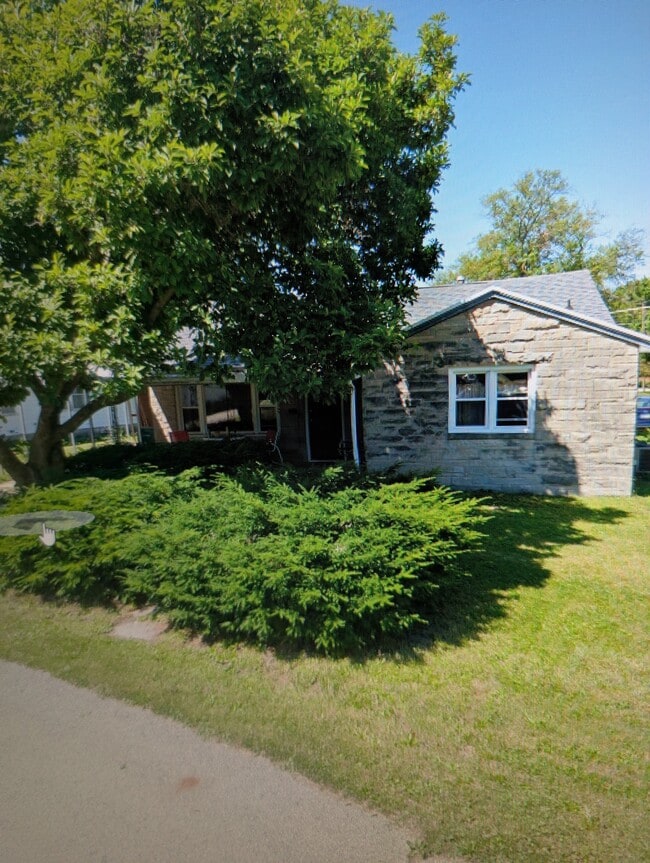 property at 222 Hanley St