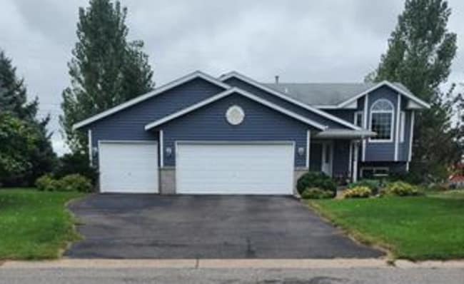 property at 5726 Egret Ave