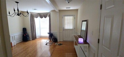 135 Friars Head Dr NE in Suwanee, GA - Building Photo - Building Photo