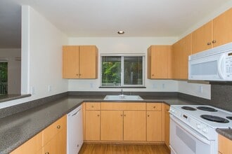 95-1211-1211 Wikao St in Mililani, HI - Building Photo - Building Photo