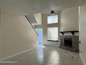 3517 Peeler Rd in Jacksonville, FL - Building Photo - Building Photo
