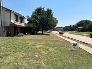 3702 Bond St in Rowlett, TX - Building Photo - Building Photo