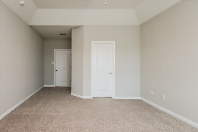 property at 9857 Crescent Cove Dr