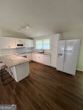 6392 GA-5 in Douglasville, GA - Foto de edificio - Building Photo
