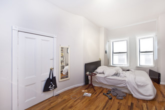 149 Ainslie St in Brooklyn, NY - Building Photo - Other