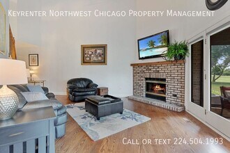 1608 Cypress Ct in Hoffman Estates, IL - Building Photo - Building Photo