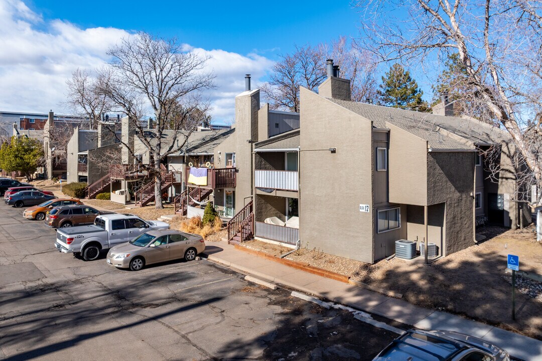 The Cherry Creek Village Condominiums in Denver, CO - Building Photo