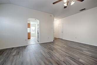 4524 Brimstone Dr in Fort Worth, TX - Building Photo - Building Photo