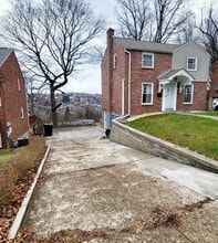 729 Highview Rd in Pittsburgh, PA - Building Photo - Building Photo