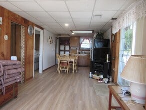 47 Marine Ave in Wareham, MA - Building Photo - Building Photo