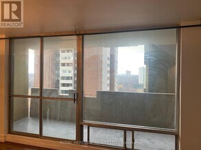 1 Massey Square in Toronto, ON - Building Photo - Building Photo