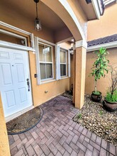 988 SW 154th Path in Miami, FL - Building Photo - Building Photo