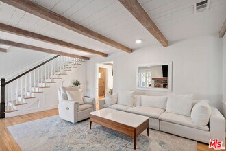 3734 Loadstone Dr in Los Angeles, CA - Building Photo - Building Photo