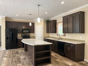 1684 Firetower Rd in Chester, SC - Building Photo - Building Photo