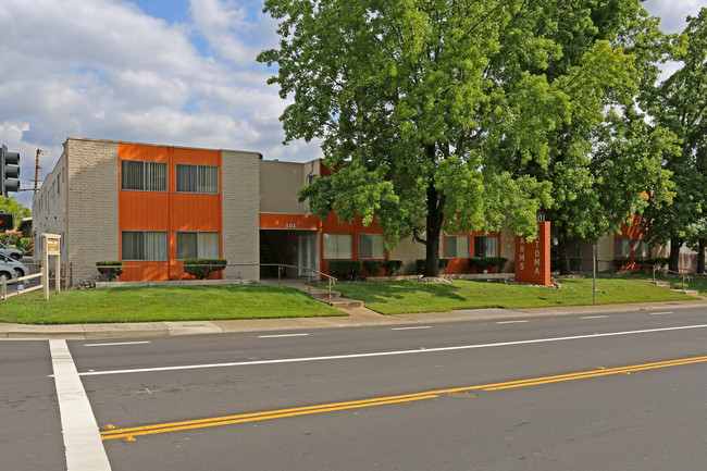 Natoma Arms in Folsom, CA - Foto de edificio - Building Photo