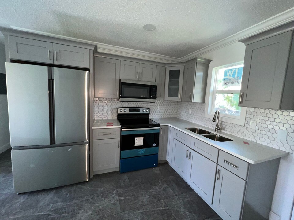 1410 Patrick St in Kissimmee, FL - Building Photo