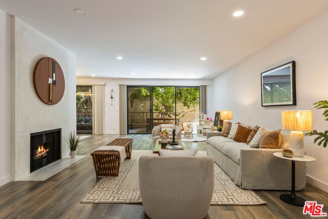 property at 1210 Kings Rd