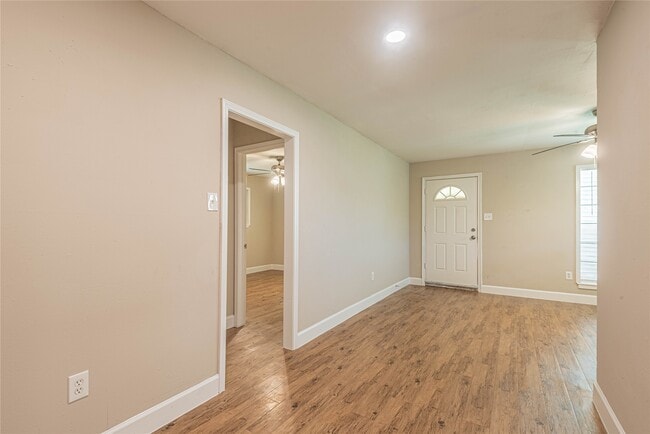 property at 128 N Washington St