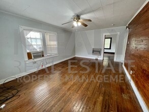 324 General Mouton Ave in Lafayette, LA - Building Photo - Building Photo