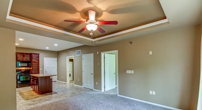 7442 S Louise Ave in Sioux Falls, SD - Building Photo - Building Photo