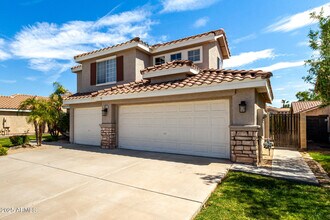 913 W Juanita Ave in Gilbert, AZ - Building Photo - Building Photo