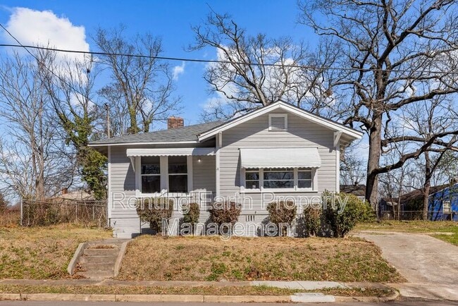 property at 3009 Prince Ave