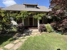 1520 Bath St in Santa Barbara, CA - Building Photo