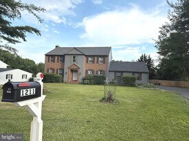1211 Temfield Rd in Towson, MD - Building Photo