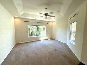 1284 Virage Ln in Chico, CA - Building Photo - Building Photo
