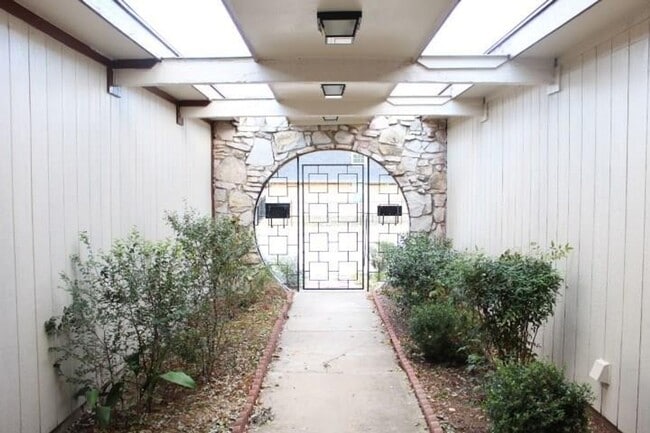 5327 Wendel Dr in Fort Worth, TX - Building Photo - Building Photo