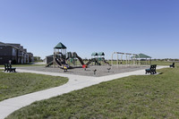 Townhomes at Stonemill in Moorhead, MN - Building Photo - Building Photo