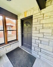 342 Jocelyn Pl in Highwood, IL - Building Photo - Building Photo