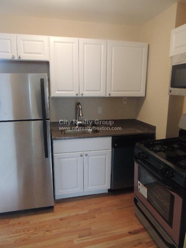 25 Division St Apartments and Nearby Chelsea Apartments For Rent Chelsea, MA
