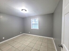 4649 Royal Ridge Dr in Memphis, TN - Building Photo - Building Photo