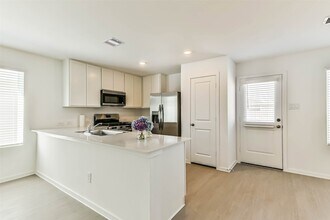 163 Sterling River Ln in Magnolia, TX - Building Photo - Building Photo