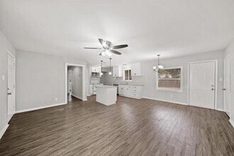 5210 Balkin St in Houston, TX - Building Photo - Building Photo