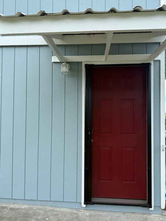 16-134-134 Pohaku Dr in Keaau, HI - Building Photo