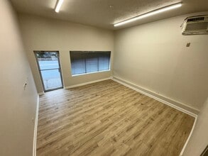 2725 S 4th St in Louisville, KY - Building Photo - Building Photo