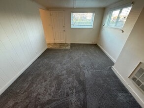 3218 Rucker Ave-Unit -2 in Everett, WA - Building Photo - Building Photo