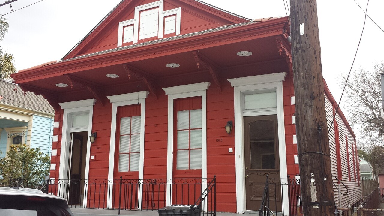 1013 Louisa St in New Orleans, LA - Building Photo