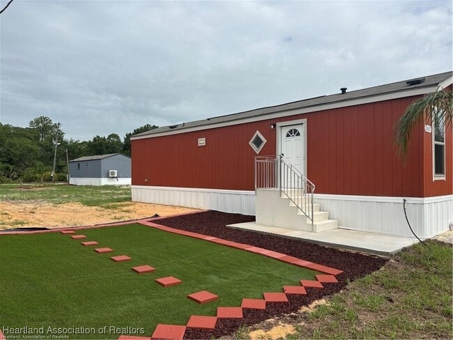 property at 2430 Hammock Rd