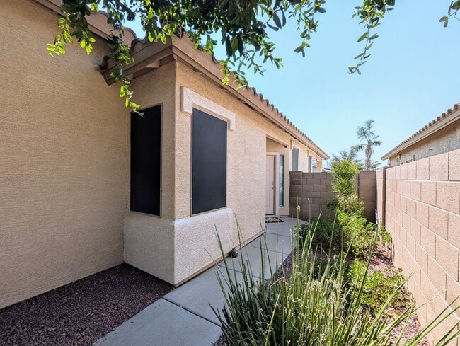 16635 N 169th Ave in Surprise, AZ - Building Photo - Building Photo