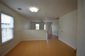 12305 Briarcreek Loop in Manor, TX - Building Photo - Building Photo