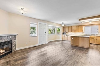 20448 122B Av in Maple Ridge, BC - Building Photo - Building Photo