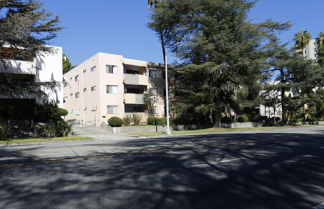 Los Feliz Apartments in Los Angeles, CA - Building Photo